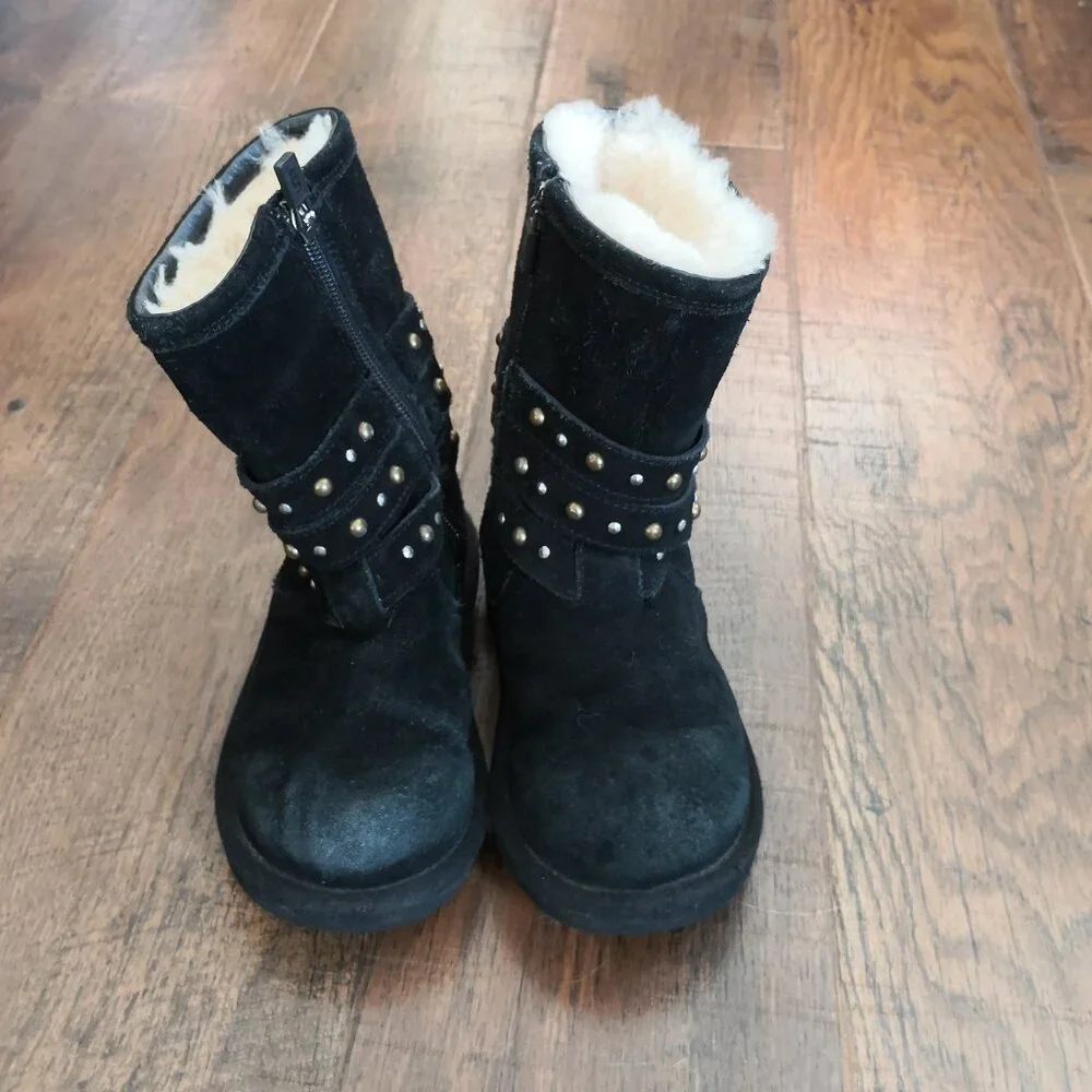 UGG Clovis Black Studded Big Girls' Suede Sheepskin Short Boots Size US 11/EU 28